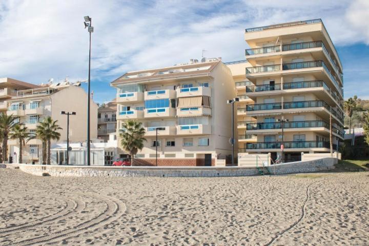 PARADISE SUITES La Cubana Beach Fuengirola Exterior foto